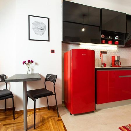 Downtown Luxury Boutique Suites : The Red Suite Thessaloníki Ngoại thất bức ảnh