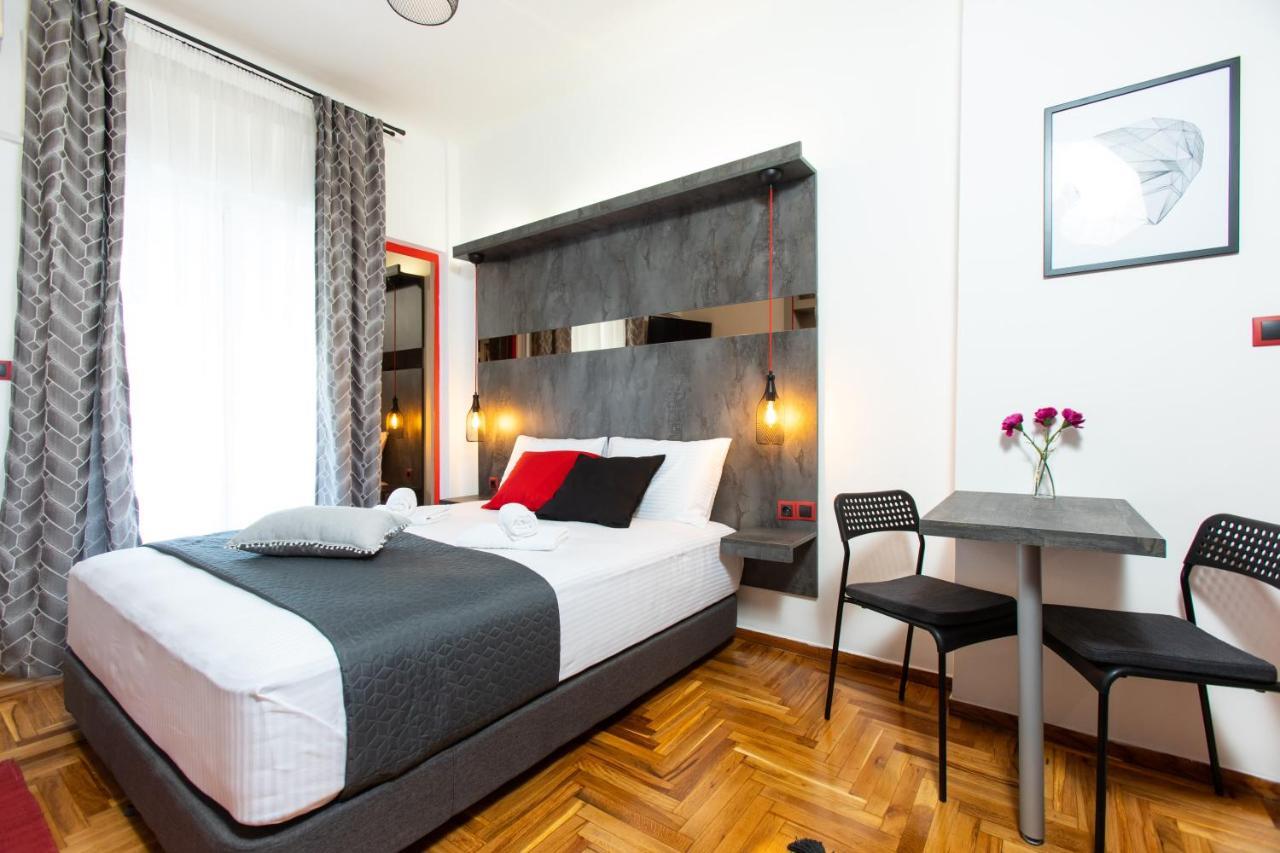 Downtown Luxury Boutique Suites : The Red Suite Thessaloníki Ngoại thất bức ảnh