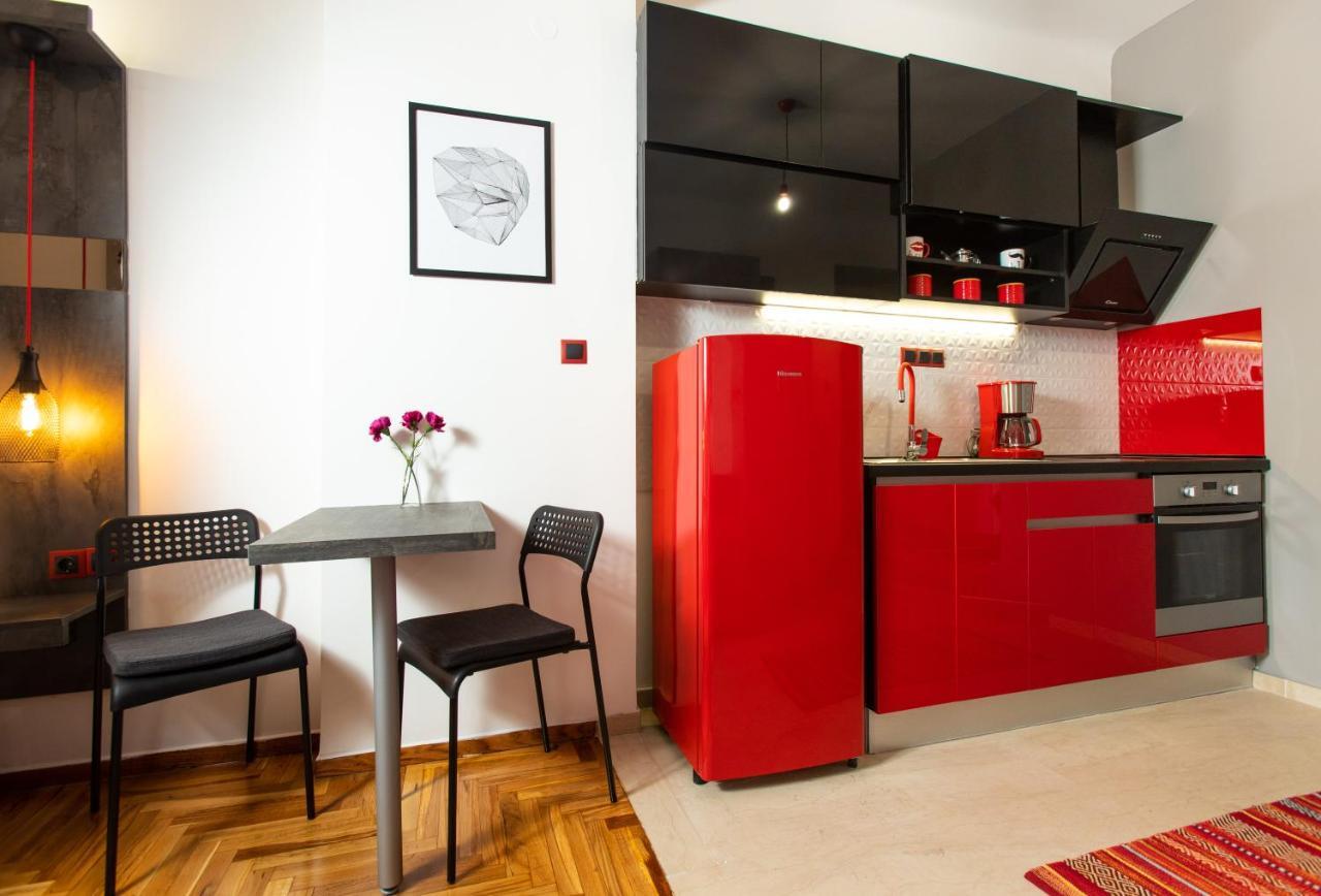 Downtown Luxury Boutique Suites : The Red Suite Thessaloníki Ngoại thất bức ảnh